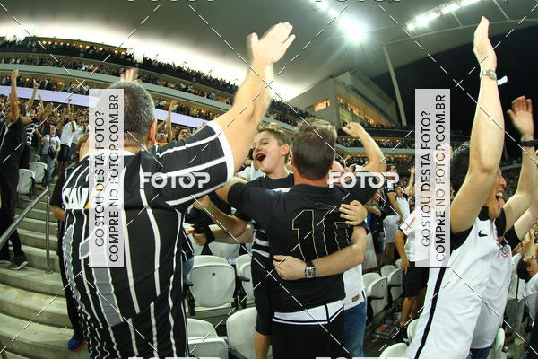 Buy your photos of the eventCorinthians X Fluminense - Brasileir�o on Fotop
