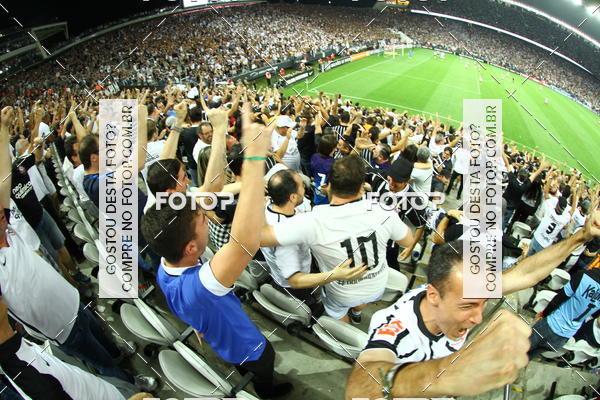 Buy your photos of the eventCorinthians X Fluminense - Brasileir�o on Fotop