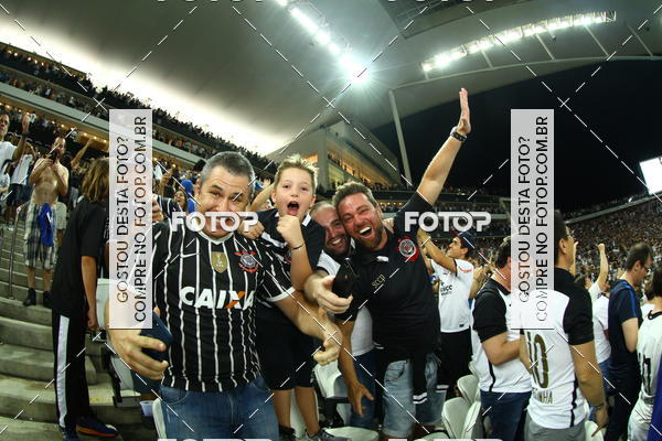 Buy your photos of the eventCorinthians X Fluminense - Brasileir�o on Fotop