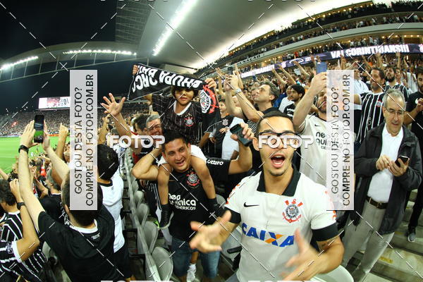 Buy your photos of the eventCorinthians X Fluminense - Brasileir�o on Fotop