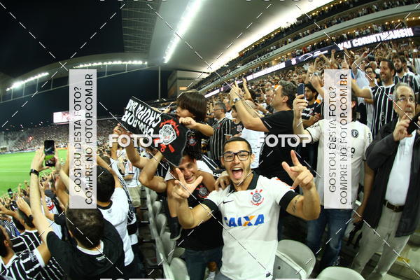 Buy your photos of the eventCorinthians X Fluminense - Brasileir�o on Fotop