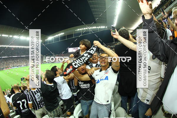 Buy your photos of the eventCorinthians X Fluminense - Brasileir�o on Fotop