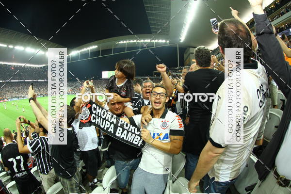 Buy your photos of the eventCorinthians X Fluminense - Brasileir�o on Fotop