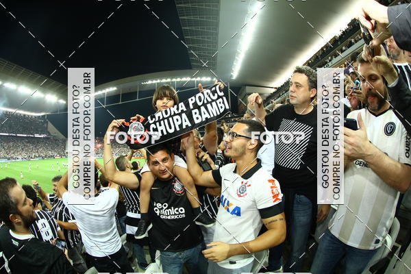 Buy your photos of the eventCorinthians X Fluminense - Brasileir�o on Fotop
