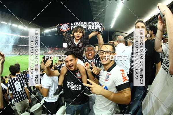 Buy your photos of the eventCorinthians X Fluminense - Brasileir�o on Fotop
