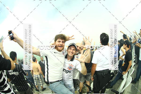 Buy your photos of the eventCorinthians X Fluminense - Brasileir�o on Fotop