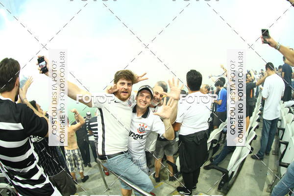 Buy your photos of the eventCorinthians X Fluminense - Brasileir�o on Fotop