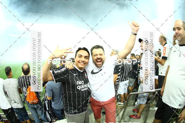 Buy your photos of the eventCorinthians X Fluminense - Brasileir�o on Fotop