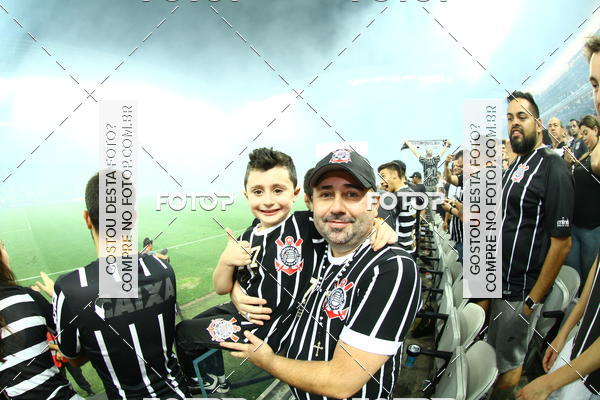 Buy your photos of the eventCorinthians X Fluminense - Brasileir�o on Fotop