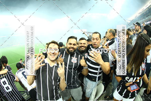 Buy your photos of the eventCorinthians X Fluminense - Brasileir�o on Fotop