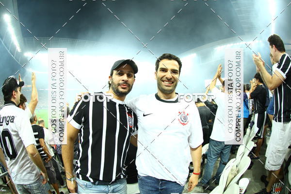Buy your photos of the eventCorinthians X Fluminense - Brasileir�o on Fotop