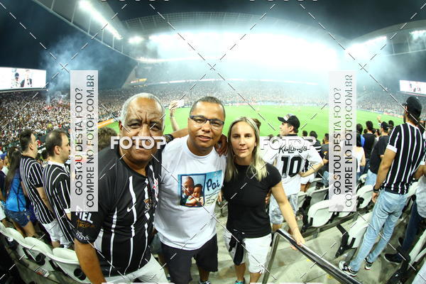 Buy your photos of the eventCorinthians X Fluminense - Brasileir�o on Fotop