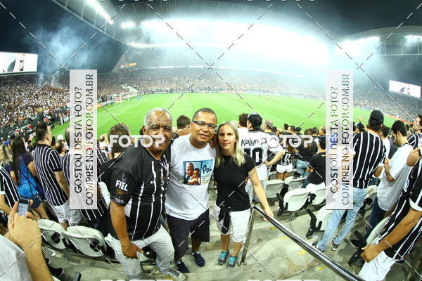 Buy your photos of the eventCorinthians X Fluminense - Brasileir�o on Fotop