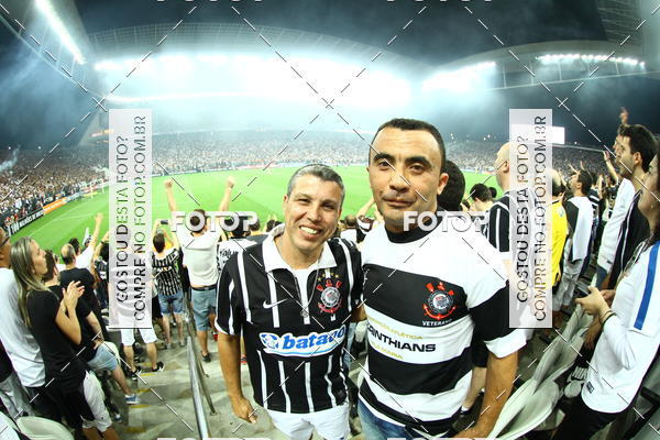 Buy your photos of the eventCorinthians X Fluminense - Brasileir�o on Fotop