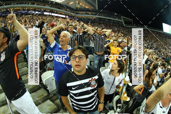 Buy your photos of the eventCorinthians X Fluminense - Brasileir�o on Fotop