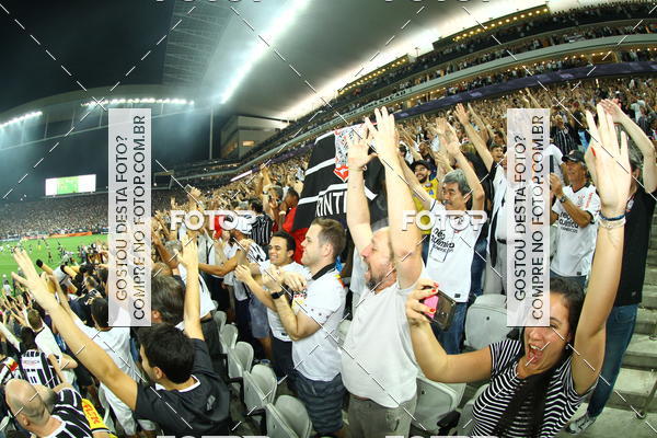 Buy your photos of the eventCorinthians X Fluminense - Brasileir�o on Fotop