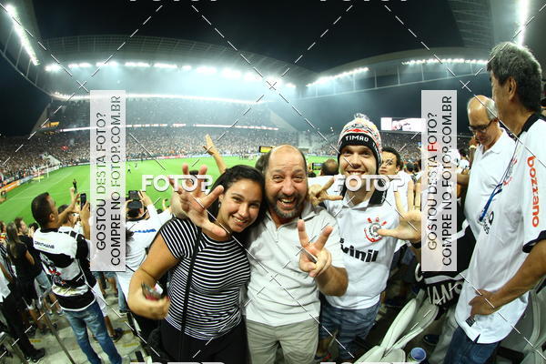 Buy your photos of the eventCorinthians X Fluminense - Brasileir�o on Fotop