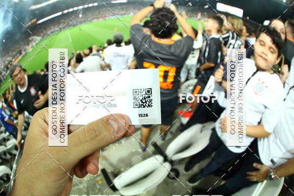 Buy your photos of the eventCorinthians X Fluminense - Brasileir�o on Fotop