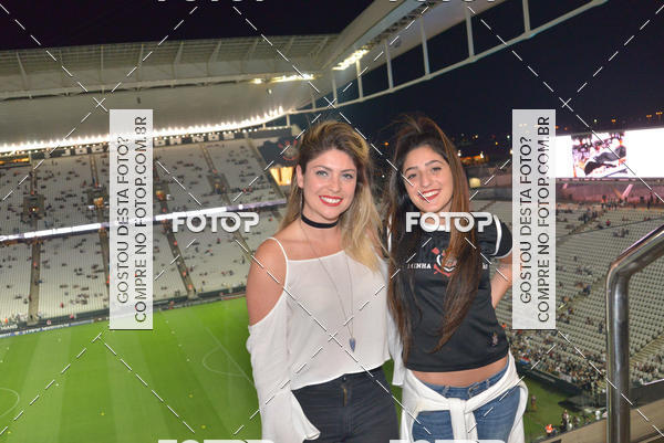 Buy your photos of the eventCorinthians X Fluminense - Brasileir�o on Fotop