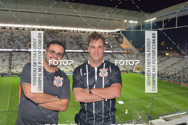 Buy your photos of the eventCorinthians X Fluminense - Brasileir�o on Fotop