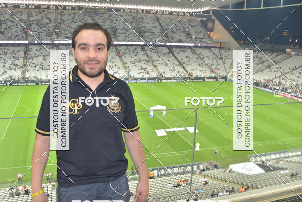 Buy your photos of the eventCorinthians X Fluminense - Brasileir�o on Fotop