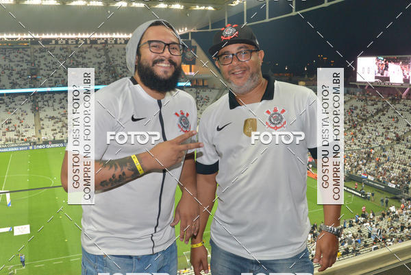 Buy your photos of the eventCorinthians X Fluminense - Brasileir�o on Fotop