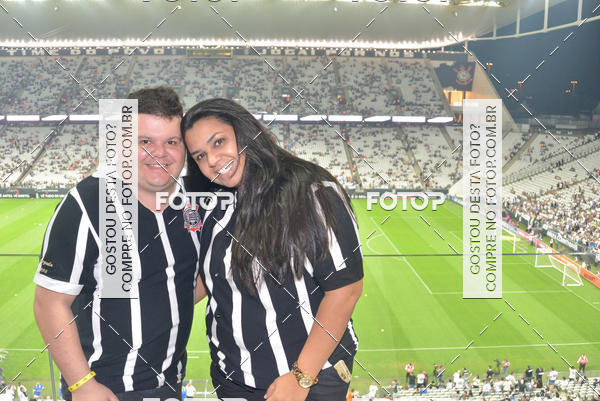 Buy your photos of the eventCorinthians X Fluminense - Brasileir�o on Fotop