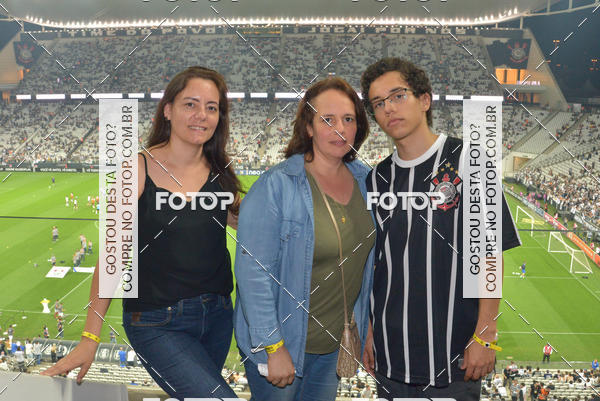 Buy your photos of the eventCorinthians X Fluminense - Brasileir�o on Fotop