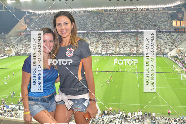 Buy your photos of the eventCorinthians X Fluminense - Brasileir�o on Fotop