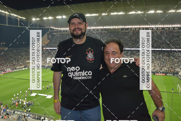 Buy your photos of the eventCorinthians X Fluminense - Brasileir�o on Fotop