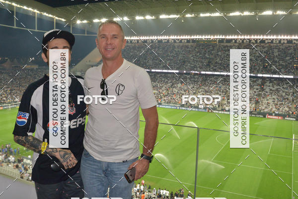Buy your photos of the eventCorinthians X Fluminense - Brasileir�o on Fotop