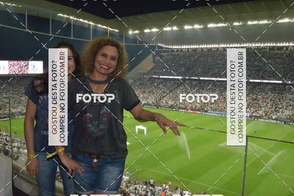 Buy your photos of the eventCorinthians X Fluminense - Brasileir�o on Fotop