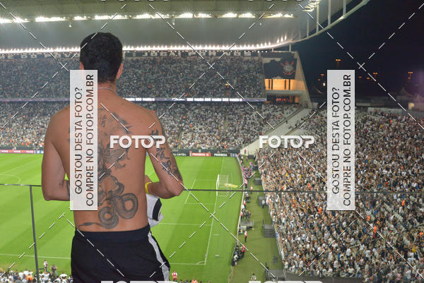 Buy your photos of the eventCorinthians X Fluminense - Brasileir�o on Fotop
