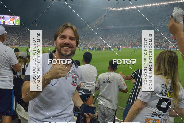 Buy your photos of the eventCorinthians X Fluminense - Brasileir�o on Fotop
