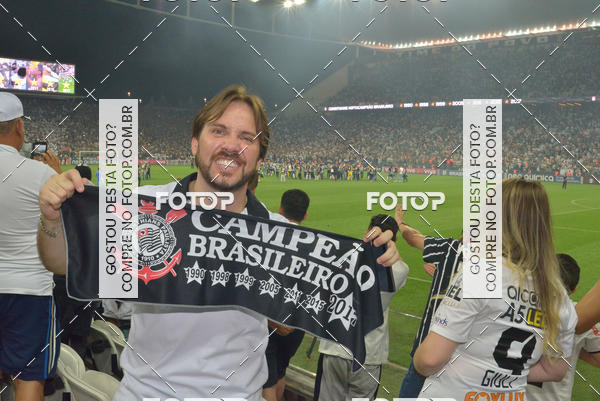 Buy your photos of the eventCorinthians X Fluminense - Brasileir�o on Fotop