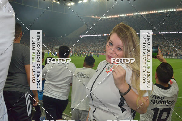 Buy your photos of the eventCorinthians X Fluminense - Brasileir�o on Fotop