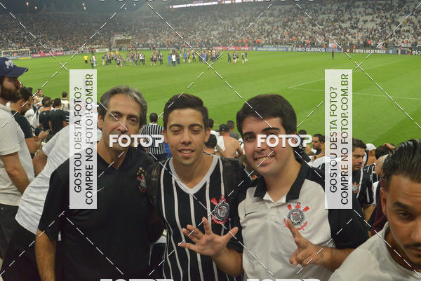 Buy your photos of the eventCorinthians X Fluminense - Brasileir�o on Fotop