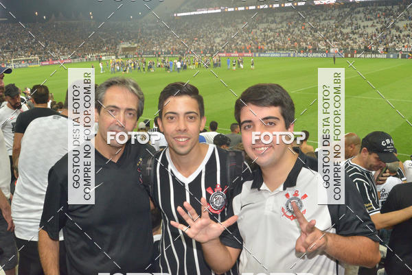 Buy your photos of the eventCorinthians X Fluminense - Brasileir�o on Fotop