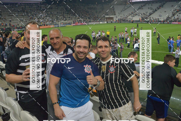 Buy your photos of the eventCorinthians X Fluminense - Brasileir�o on Fotop