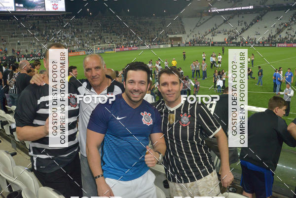 Buy your photos of the eventCorinthians X Fluminense - Brasileir�o on Fotop