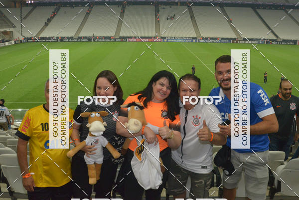 Buy your photos of the eventCorinthians X Fluminense - Brasileir�o on Fotop