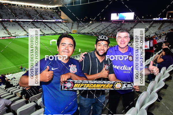 Buy your photos of the eventCorinthians X Fluminense - Brasileir�o on Fotop
