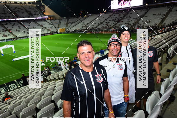 Buy your photos of the eventCorinthians X Fluminense - Brasileir�o on Fotop