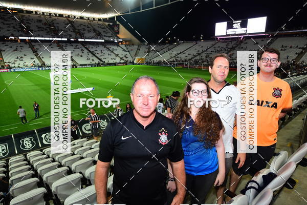 Buy your photos of the eventCorinthians X Fluminense - Brasileir�o on Fotop