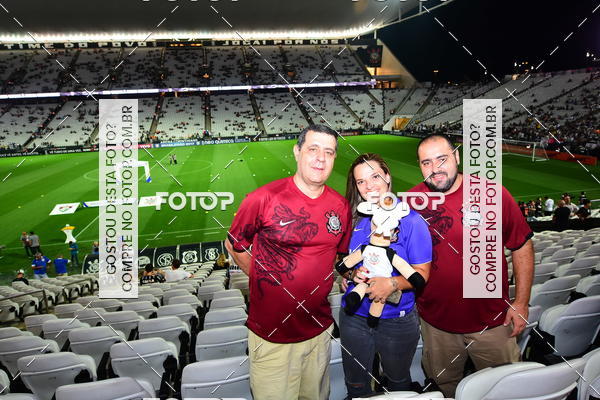 Buy your photos of the eventCorinthians X Fluminense - Brasileir�o on Fotop