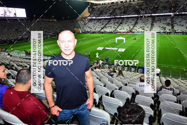 Buy your photos of the eventCorinthians X Fluminense - Brasileir�o on Fotop