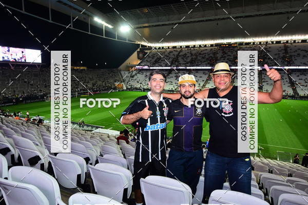 Buy your photos of the eventCorinthians X Fluminense - Brasileir�o on Fotop