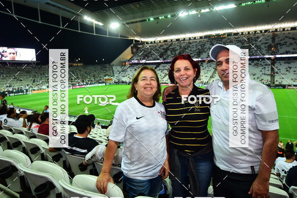 Buy your photos of the eventCorinthians X Fluminense - Brasileir�o on Fotop