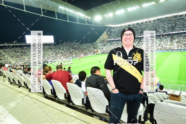 Buy your photos of the eventCorinthians X Fluminense - Brasileir�o on Fotop