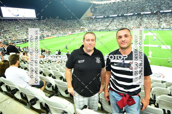 Buy your photos of the eventCorinthians X Fluminense - Brasileir�o on Fotop